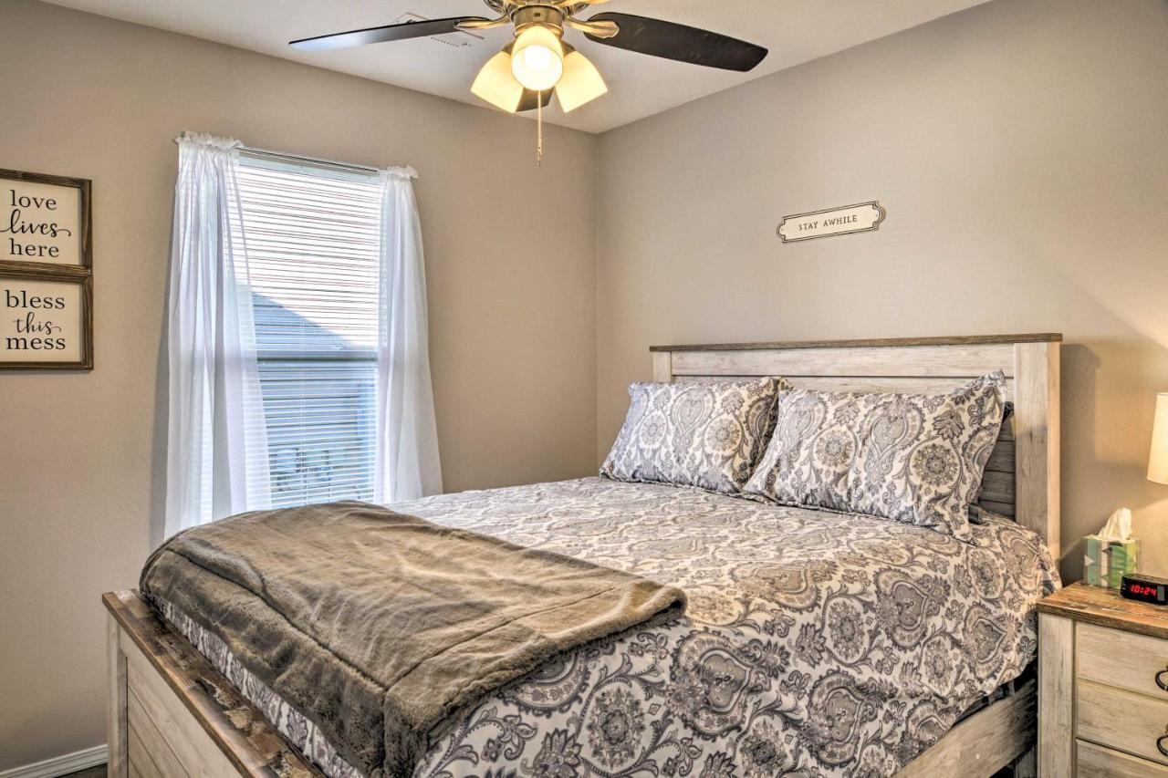 Cozy Condo With Pool Access, 5 Mi To Table Rock Lake Branson Extérieur photo
