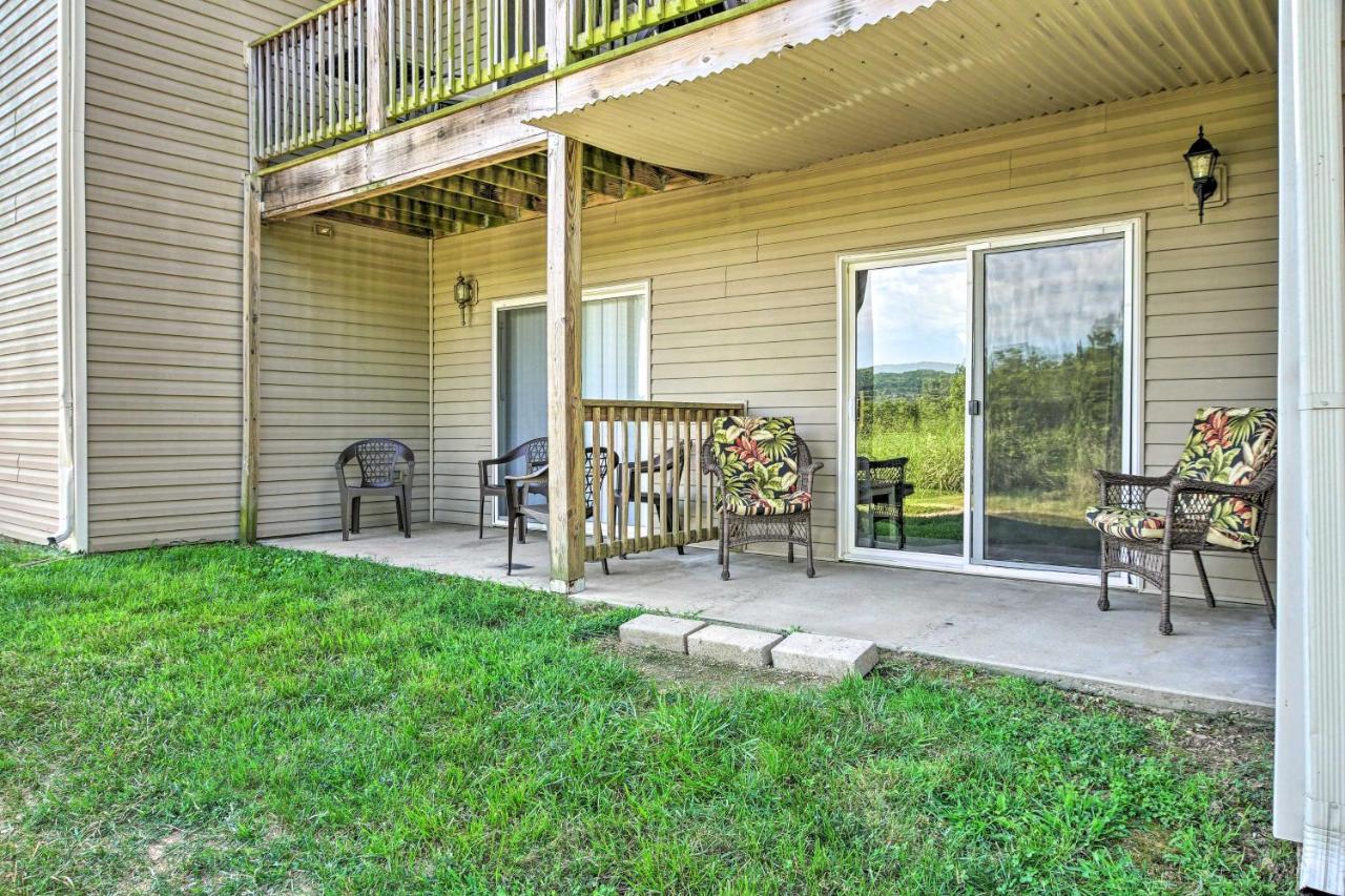 Cozy Condo With Pool Access, 5 Mi To Table Rock Lake Branson Extérieur photo